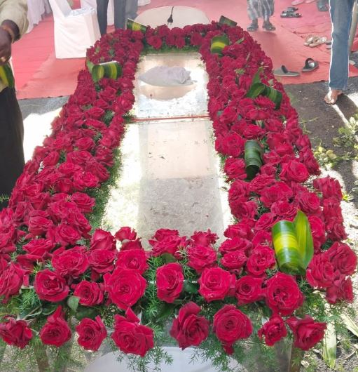 Decorated freezer box setup prepared for final home viewing